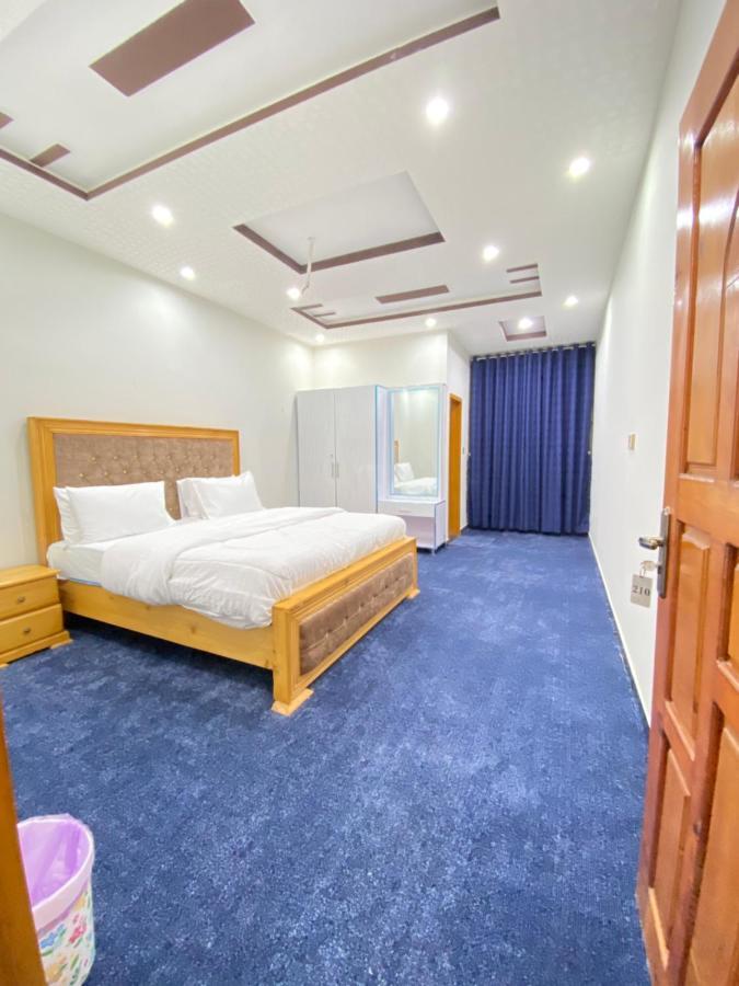 River Garden Hotel And Resort 나란 외부 사진